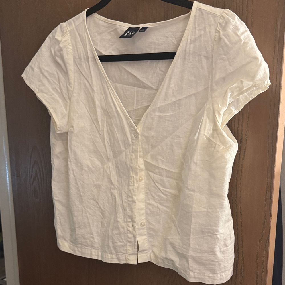 GAP Women's Ivory Button-Up Blouse